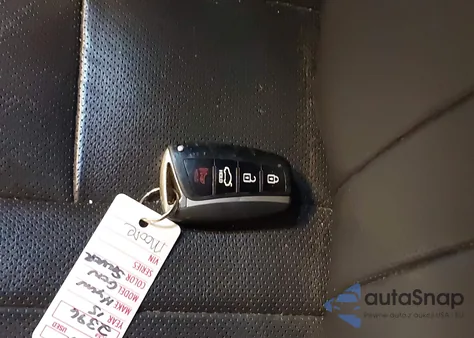 2015 Hyundai Genesis 3.8 из США, поврежденный, VIN KMHGN4JE2FU080447